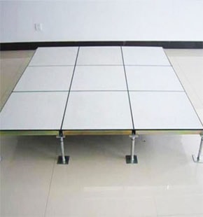 false-flooring